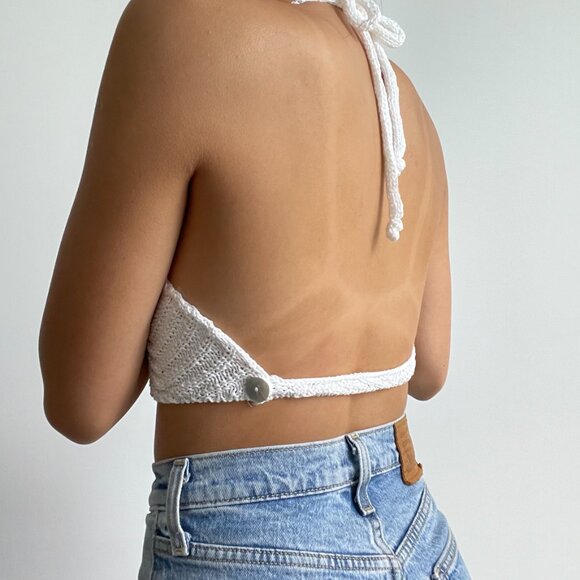 KNIT CROPPED HALTER BACKLESS TIE WHITE TOP SMALL - Picture 2 of 4